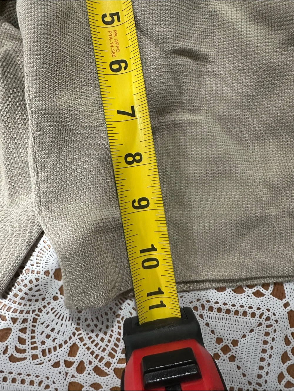 Greg Peters Men’s Khaki Pleated Dress Golf Shorts Tagged 34 Fits 32